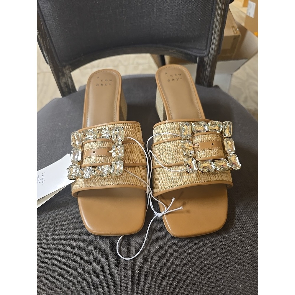 A New Day Kathleen Beige Raffia Buckle Block Heels Women sz 6.5 - NWT
